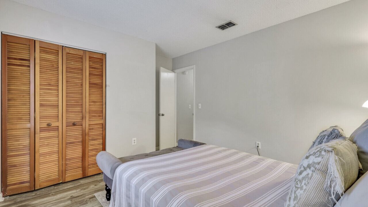 Photo of Bedroom in St. Marys