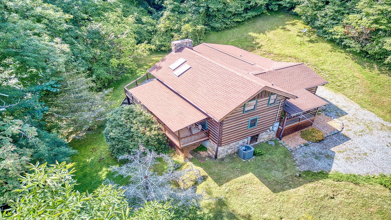 Photo of Outdoor in Waynesville