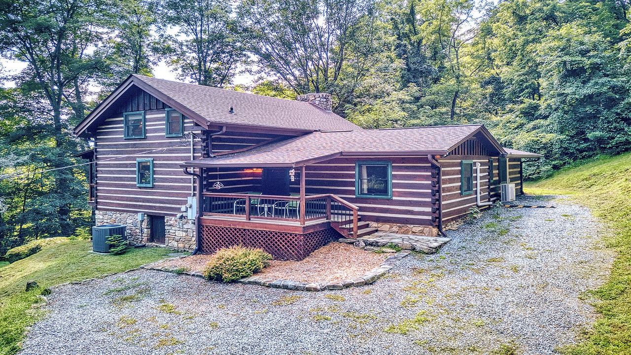 Photo of Outdoor in Waynesville