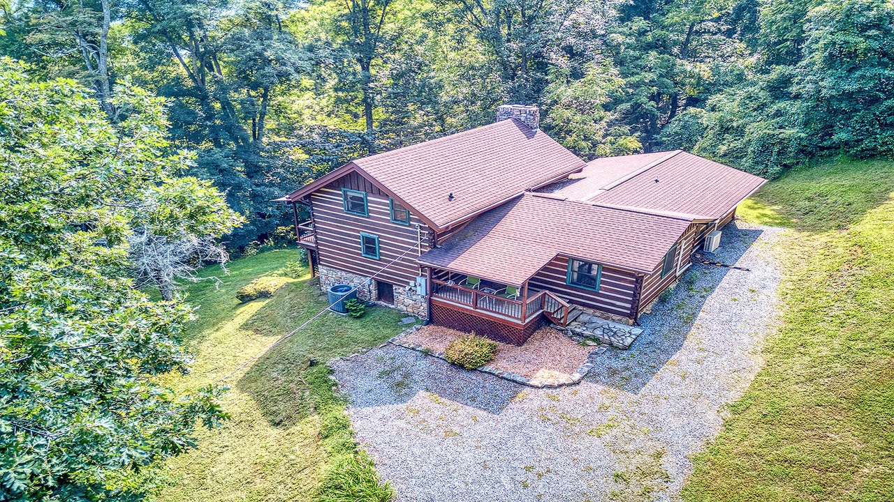 Photo of Outdoor in Waynesville