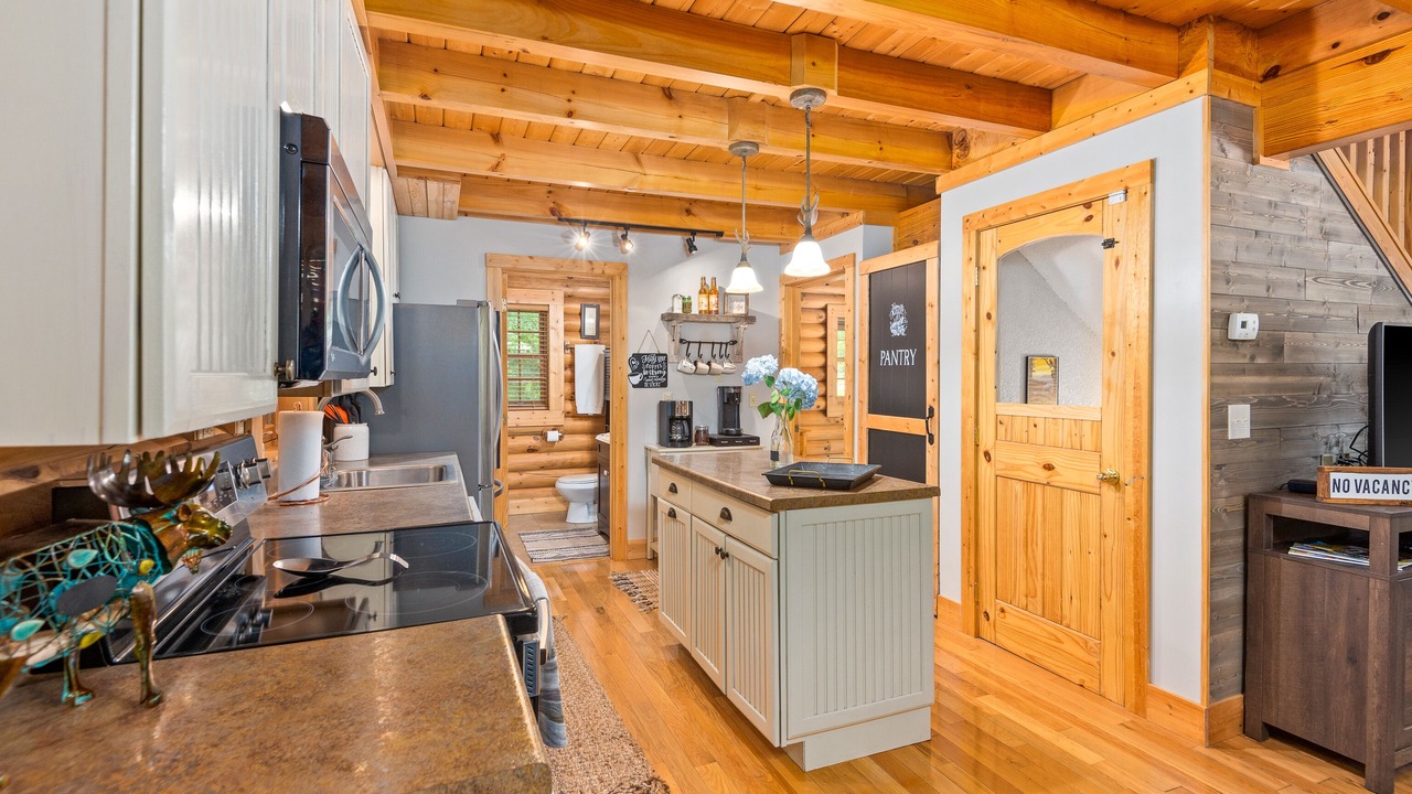 Photo of Kitchen in Sherwood Forest