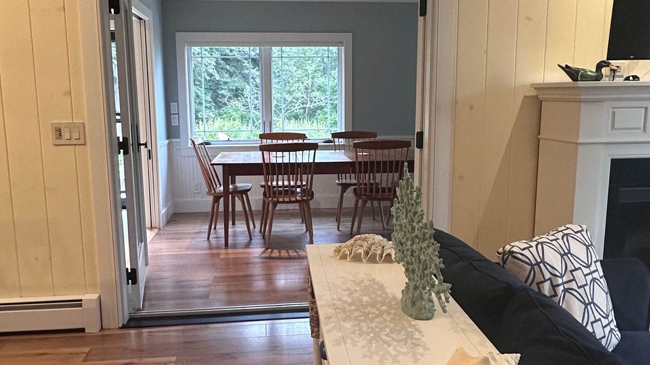 Photo of Livingroom in Tremont
