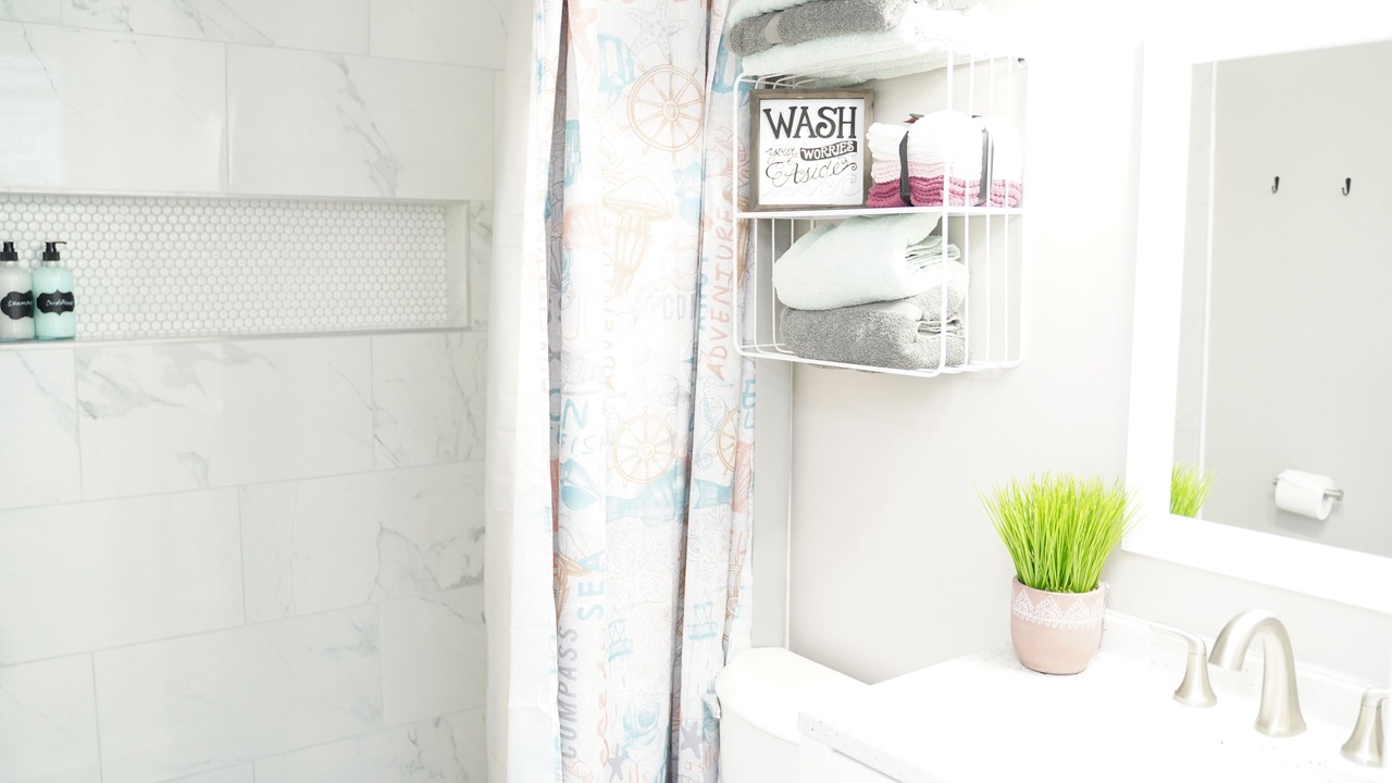 Photo of Bathroom in Church Street