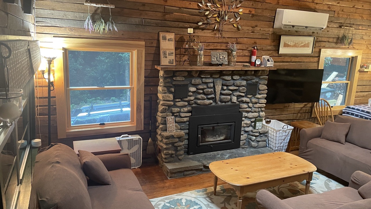 Photo of Livingroom in Hot Springs
