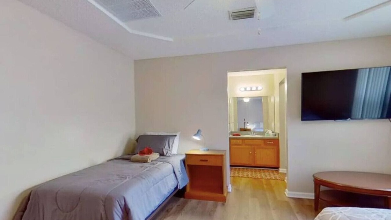 Photo of Bedroom in Westside