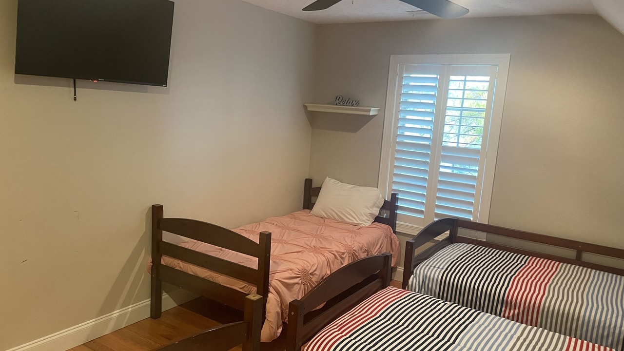 Photo of Bedroom in Guntersville