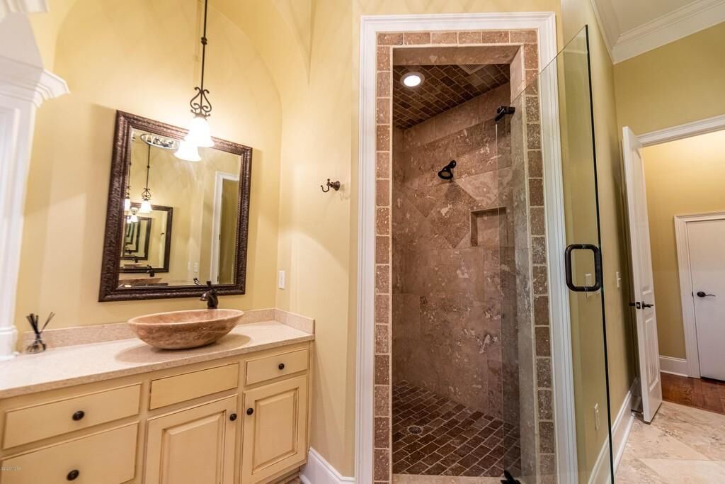 Photo of Bathroom in Eatonton