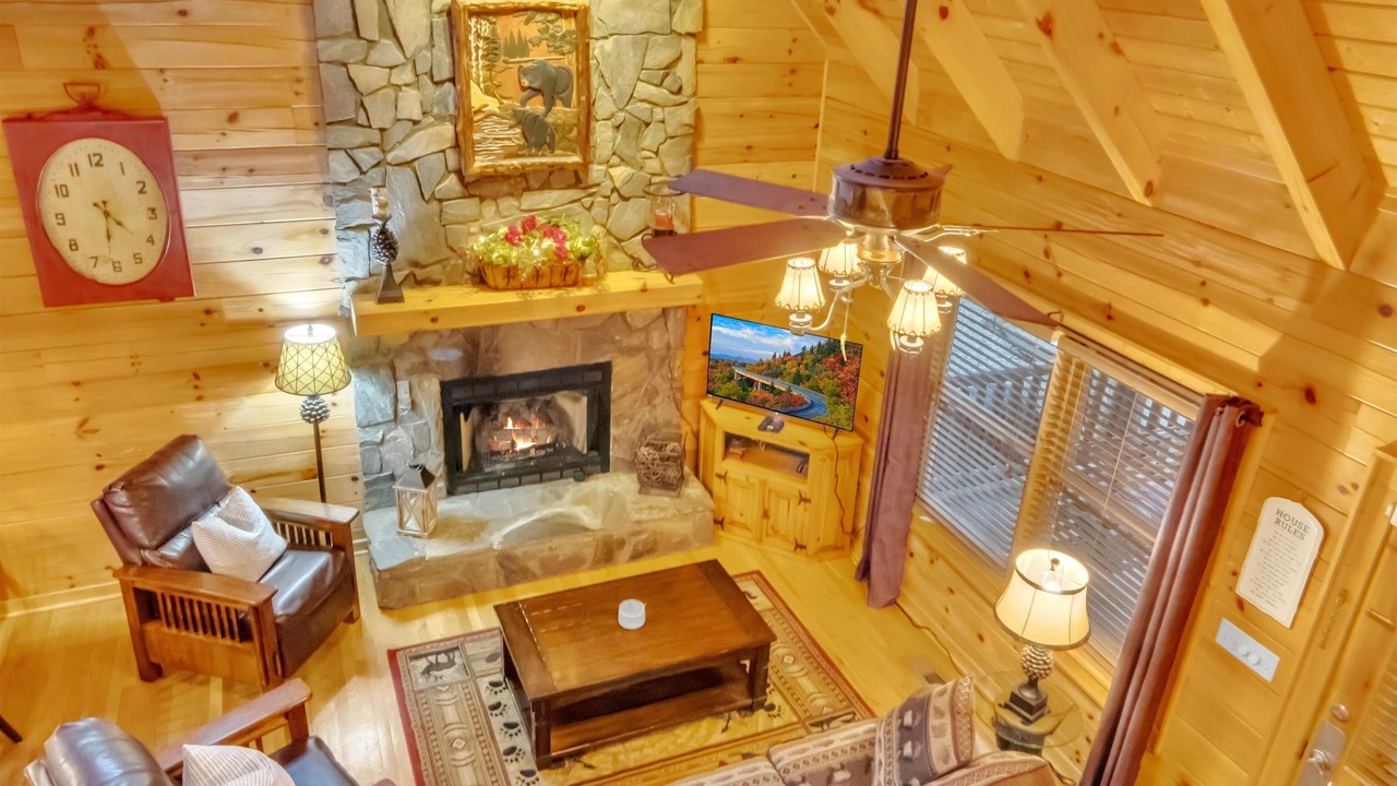 Photo of Livingroom in Maggie Valley