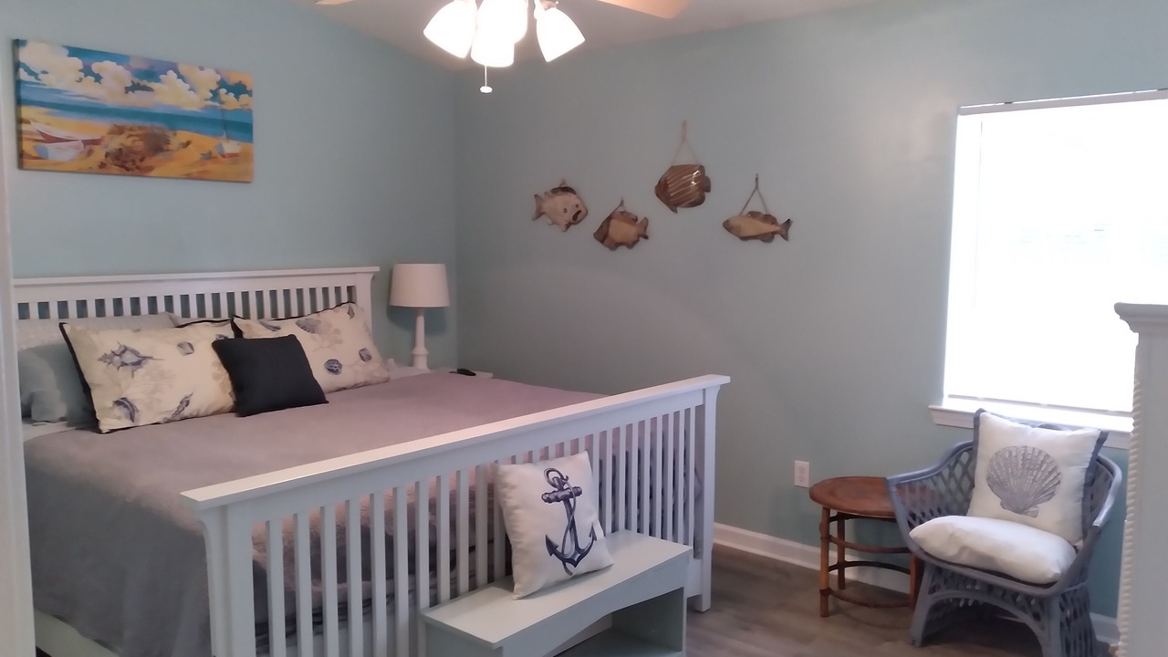 Photo of Bedroom in Gulfport
