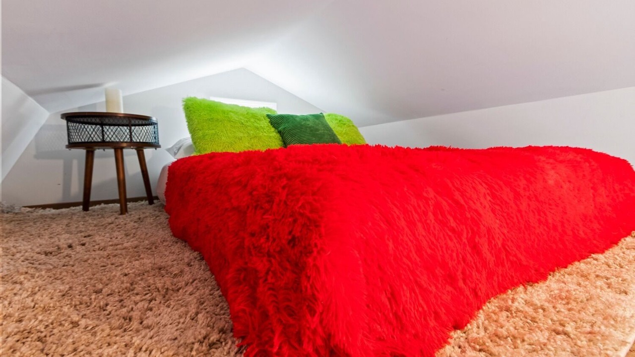 Photo of Bedroom in Notasulga