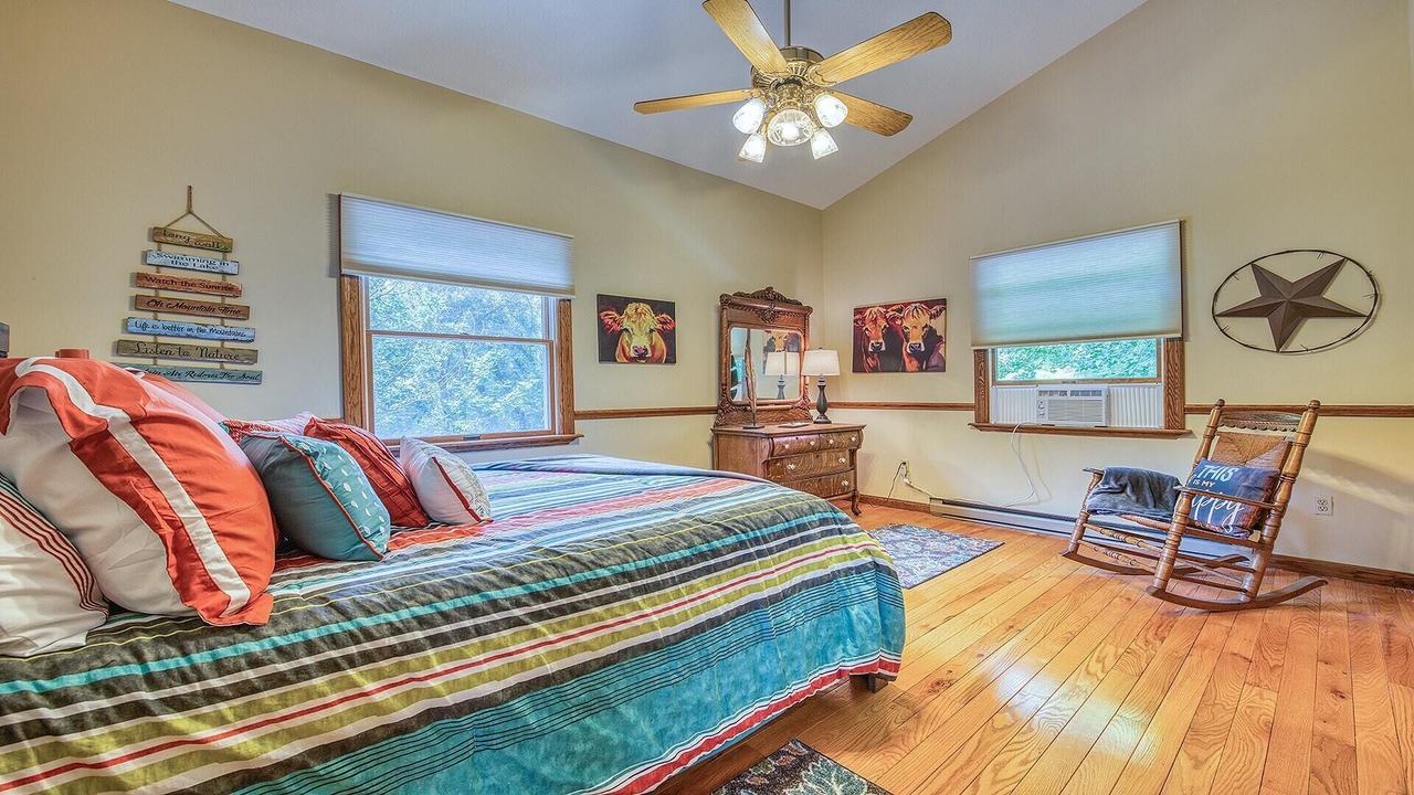 Photo of Bedroom in Maggie Valley