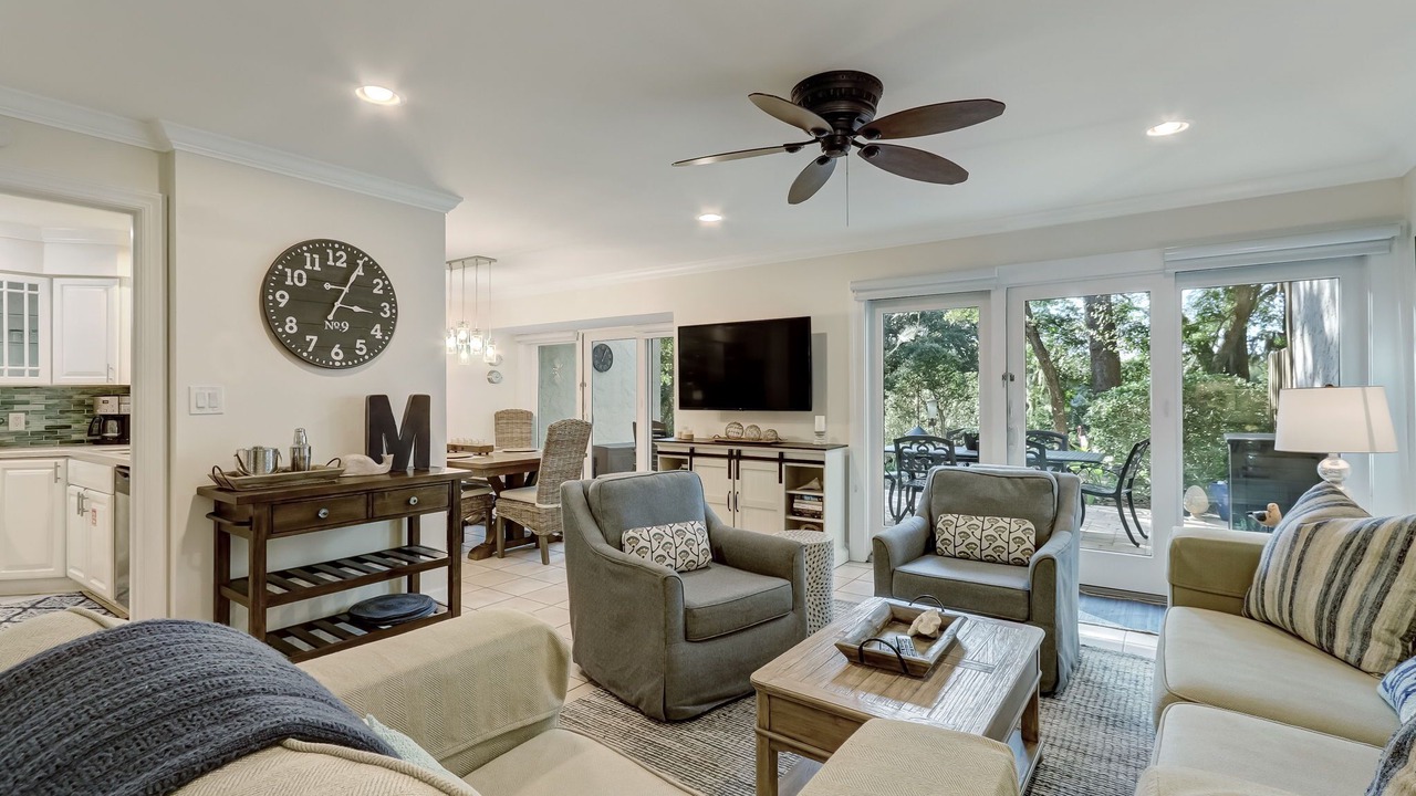 Photo of Livingroom in Fernandina Beach