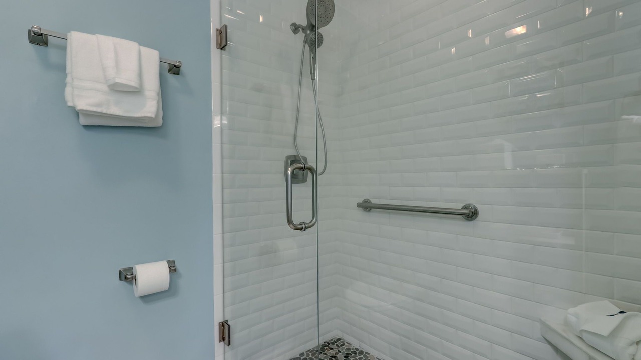 Photo of Bathroom in Fernandina Beach