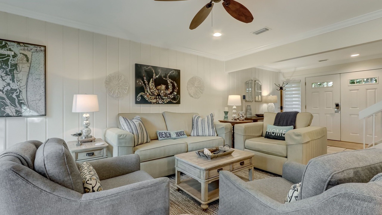 Photo of Livingroom in Fernandina Beach