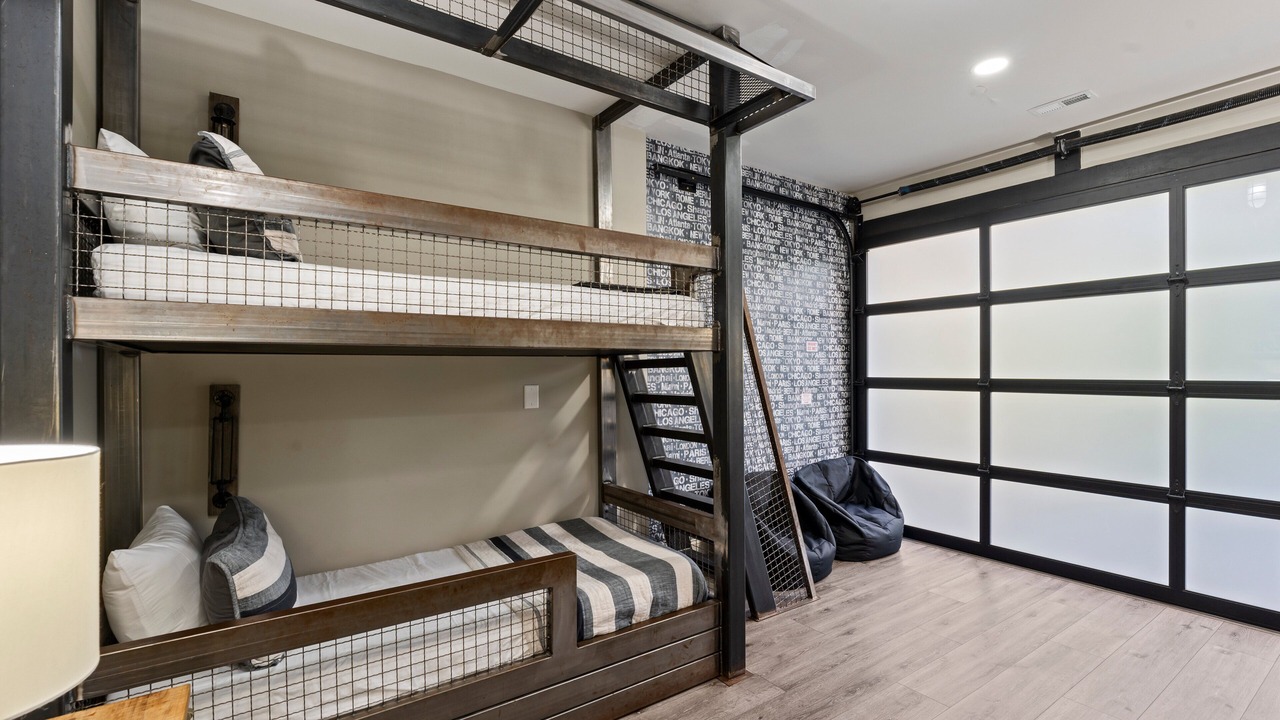 Photo of Bedroom in Mooresville