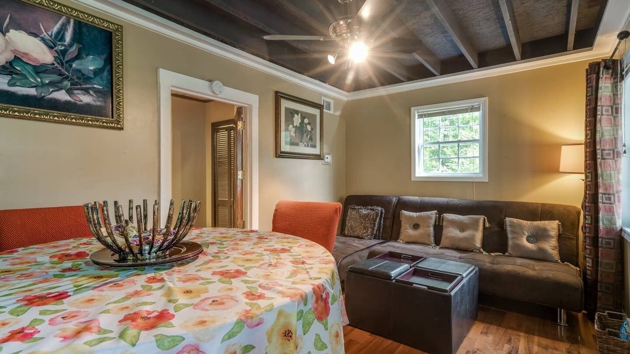 Photo of Bedroom in Lithia Springs