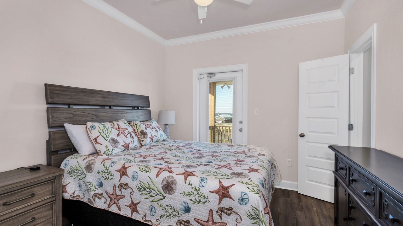 Photo of Bedroom in Dauphin Island