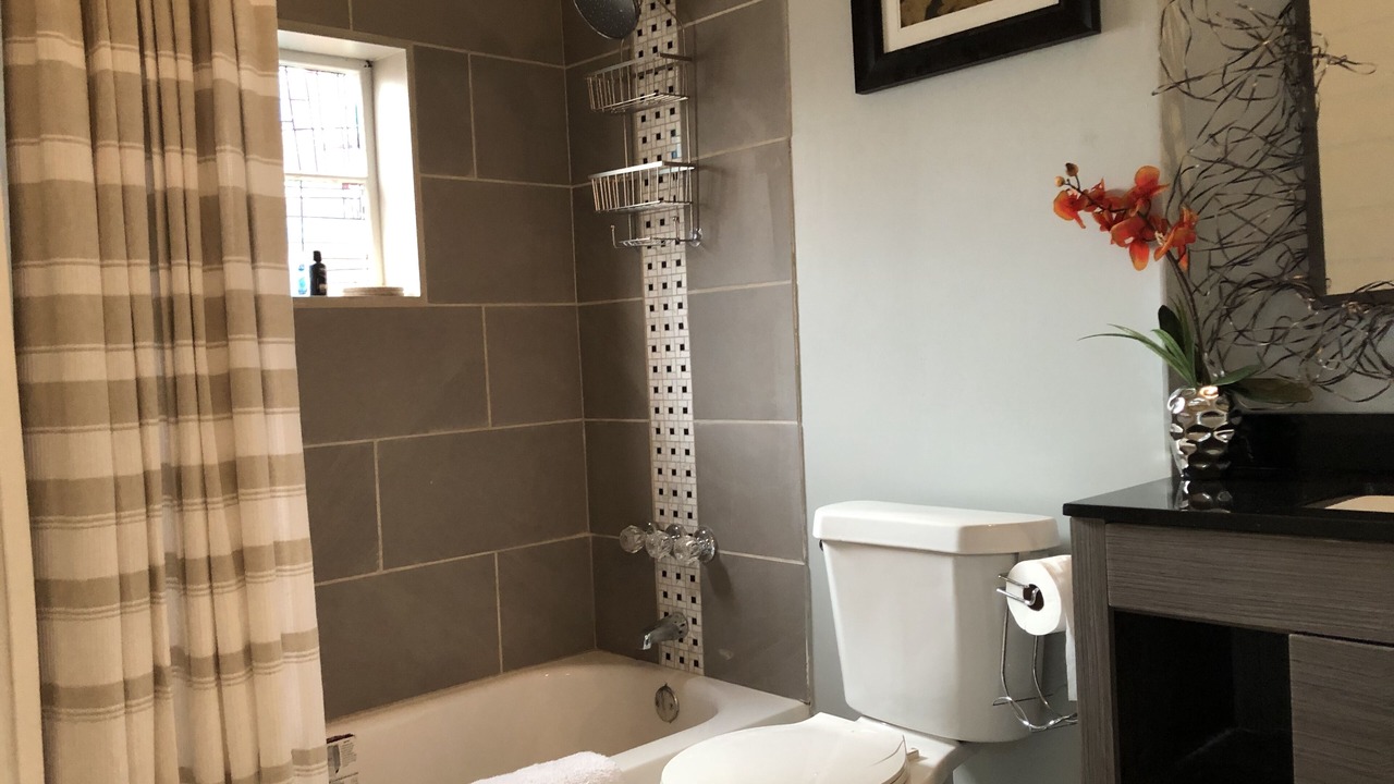 Photo of Bathroom in Mobile