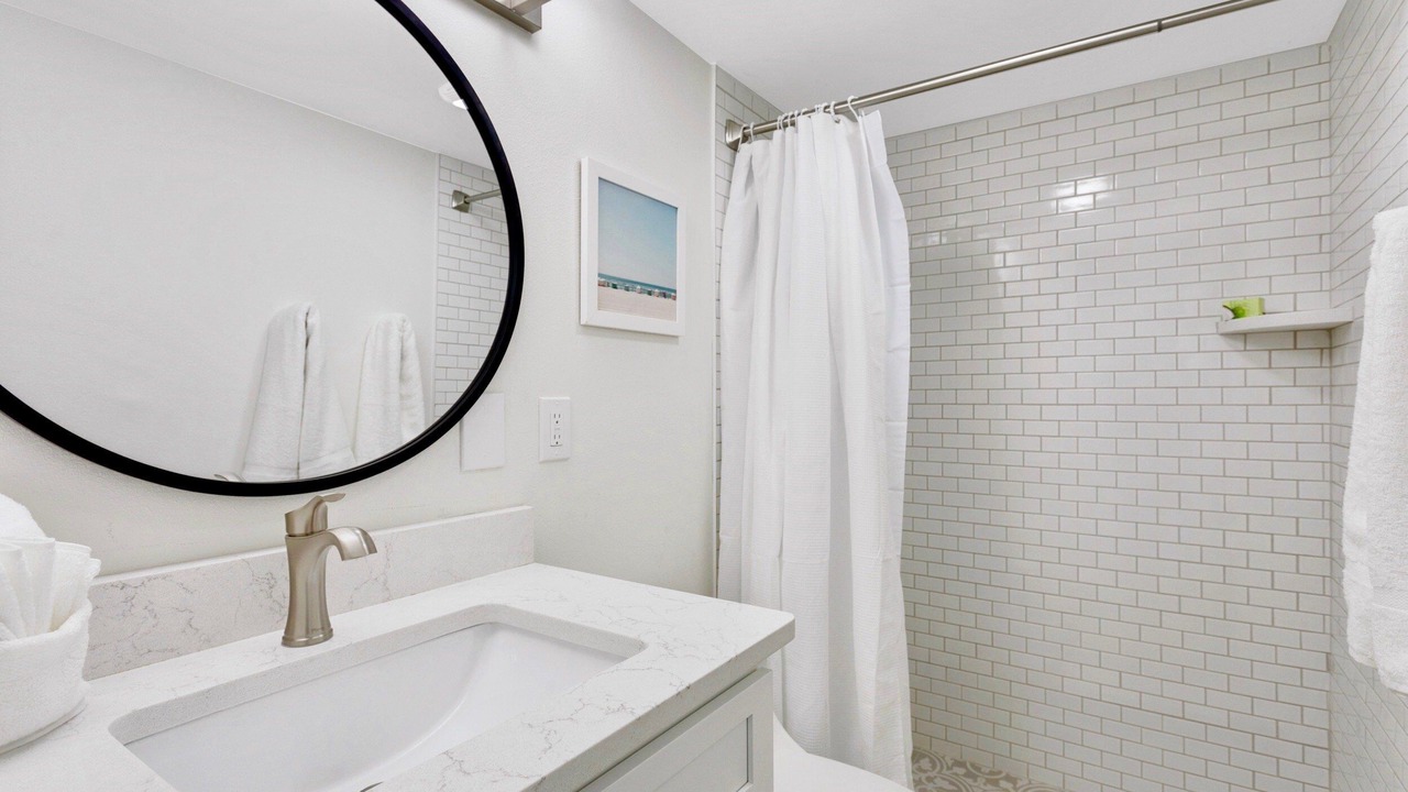 Photo of Bathroom in Cocoa Beach