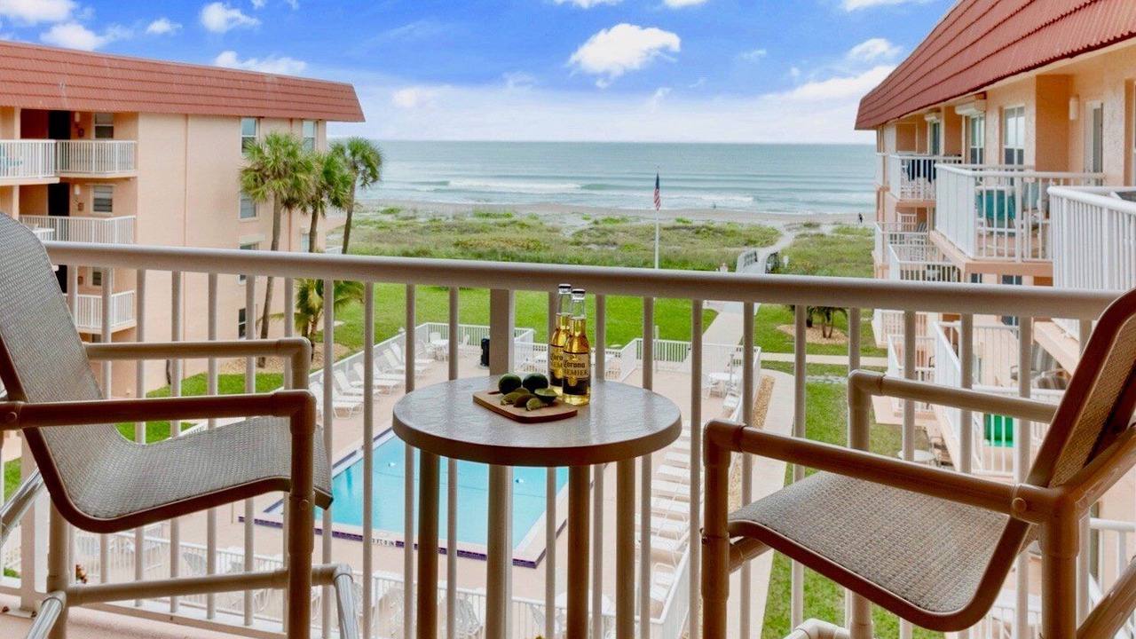 Photo of Patio Balcony in Cocoa Beach