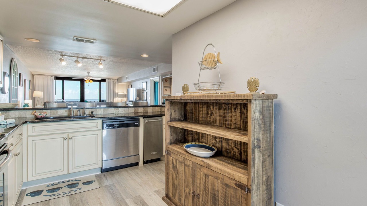Photo of Kitchen in Orange Beach East