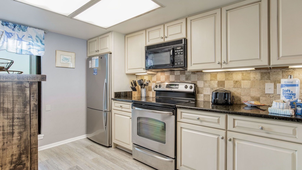Photo of Kitchen in Orange Beach East