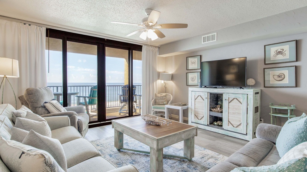 Photo of Livingroom in Orange Beach East
