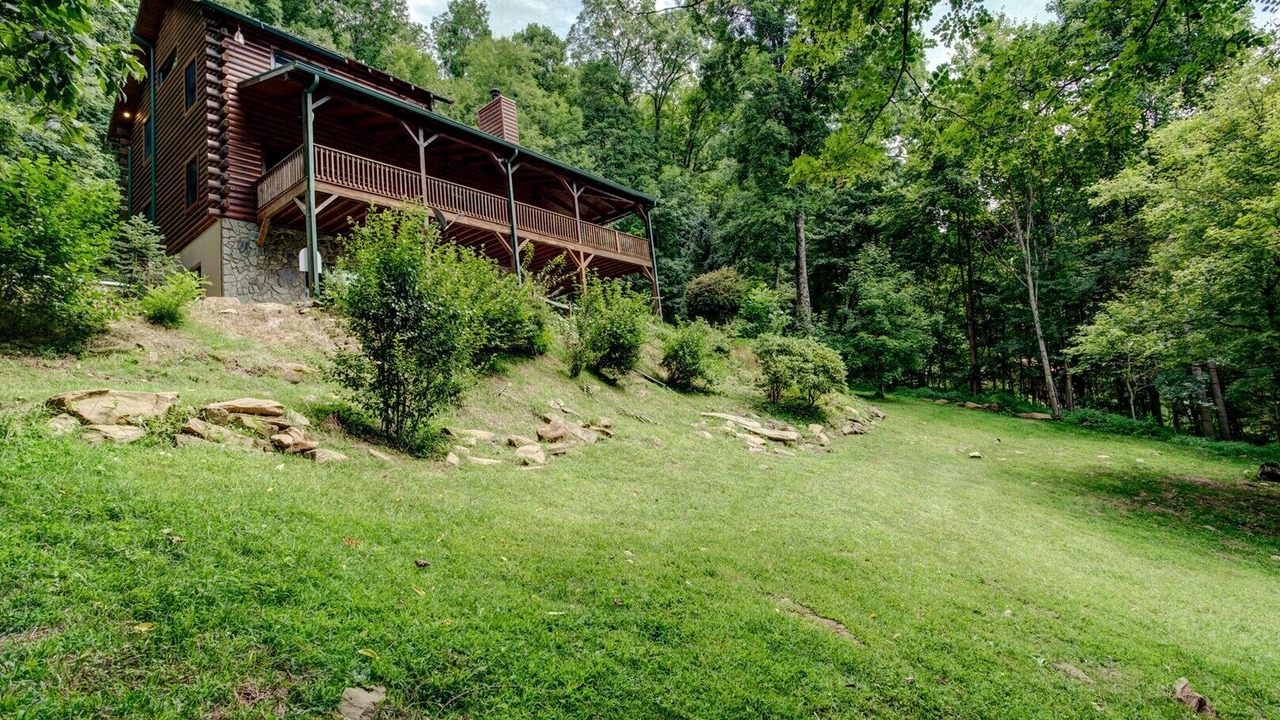Photo of Others in Maggie Valley