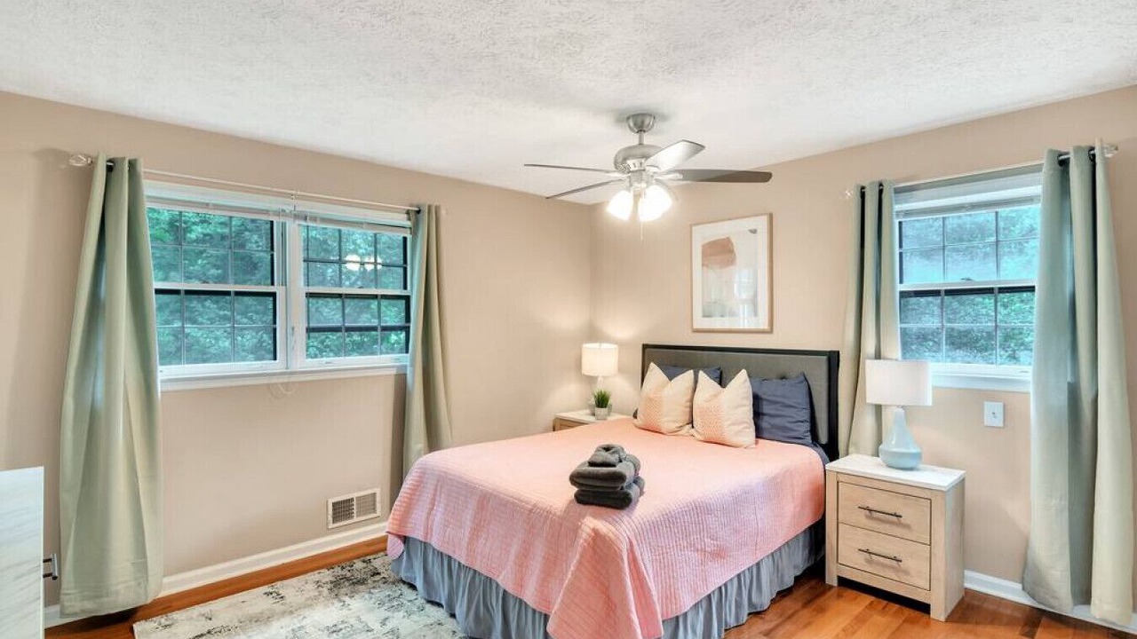 Photo of Bedroom in Marietta