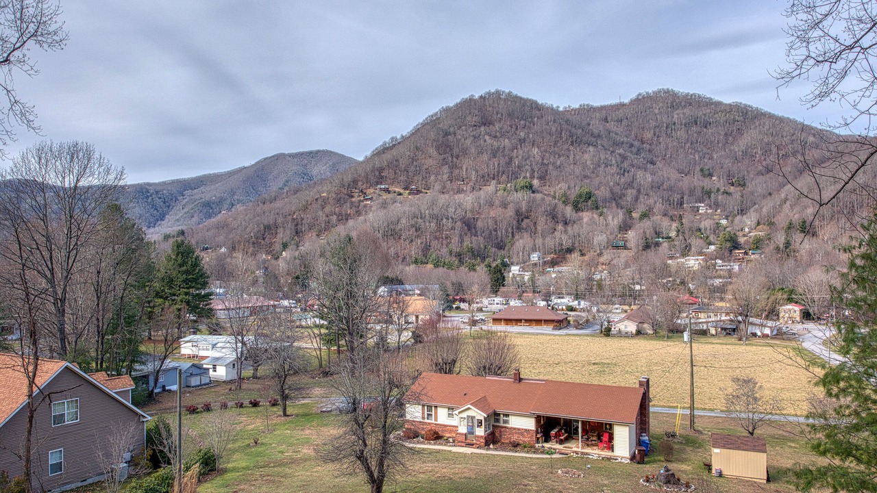 Photo of Others in Maggie Valley
