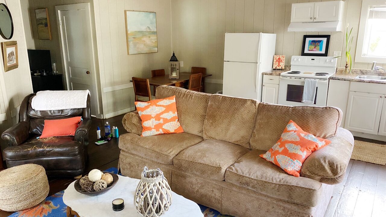 Photo of Livingroom in Waveland
