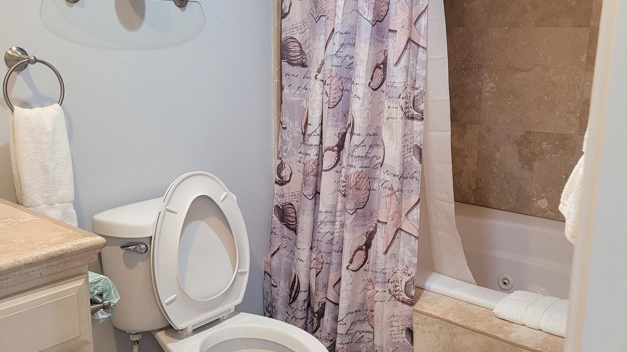Photo of Bathroom in Parasol West
