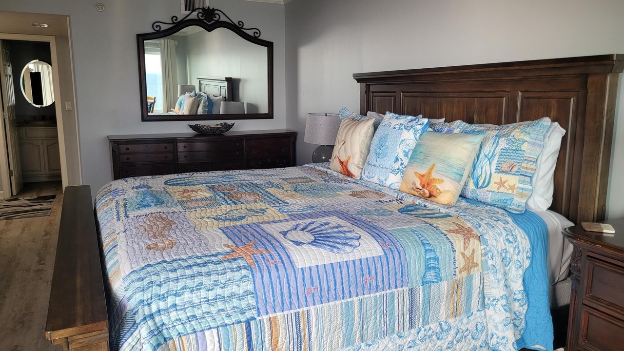 Photo of Bedroom in Parasol West