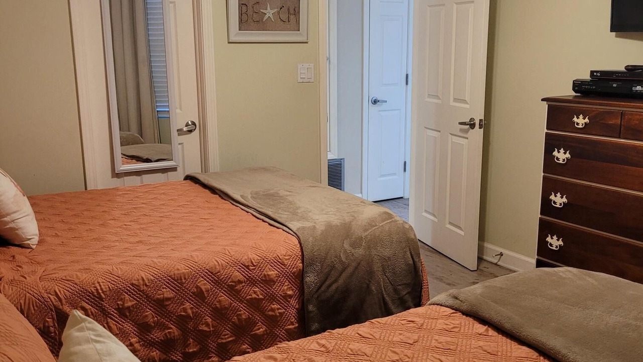 Photo of Bedroom in Parasol West