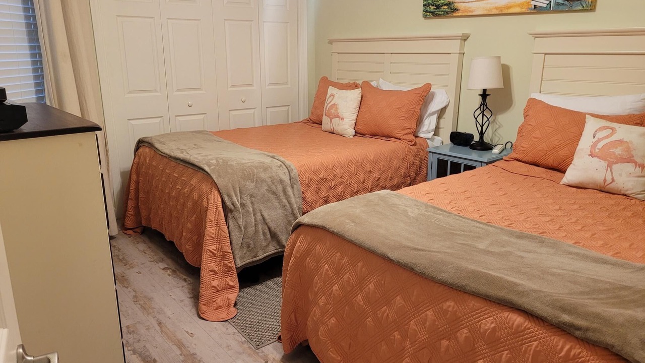 Photo of Bedroom in Parasol West