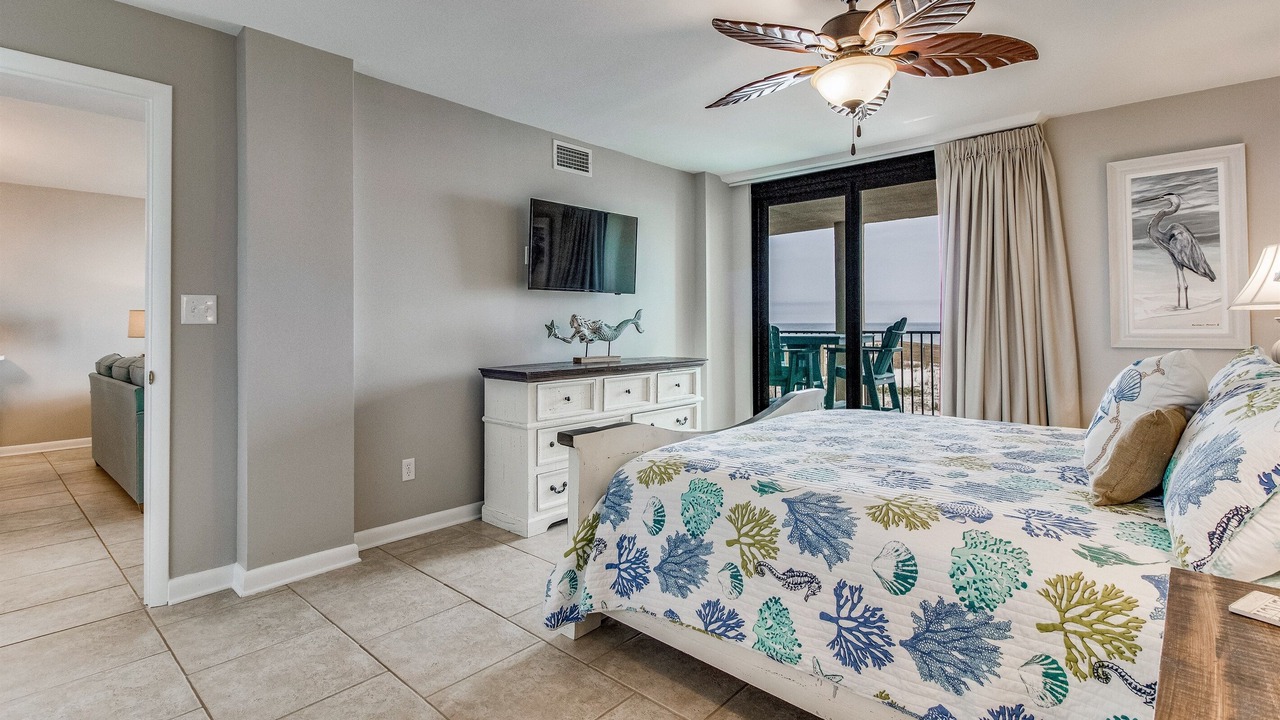 Photo of Bedroom in Orange Beach East