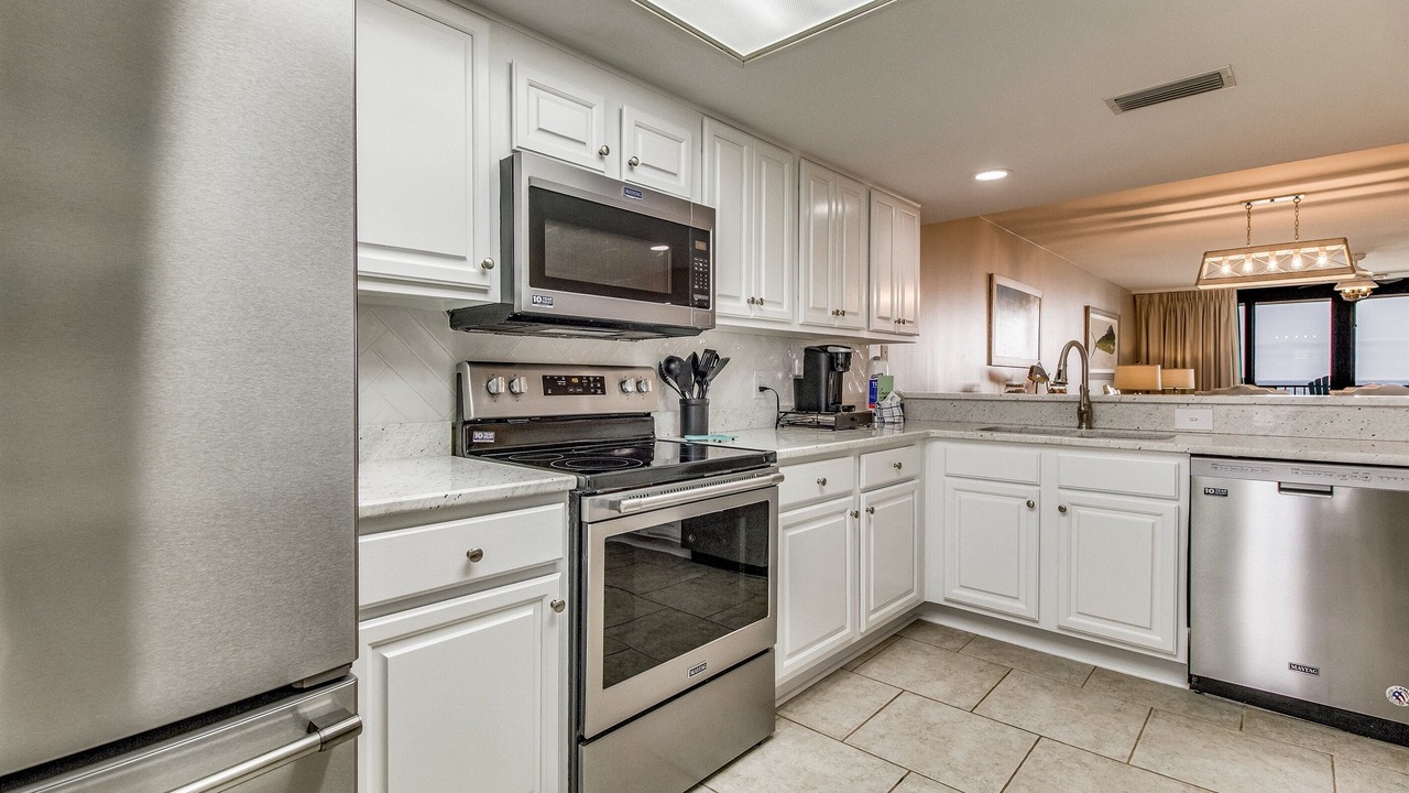 Photo of Kitchen in Orange Beach East