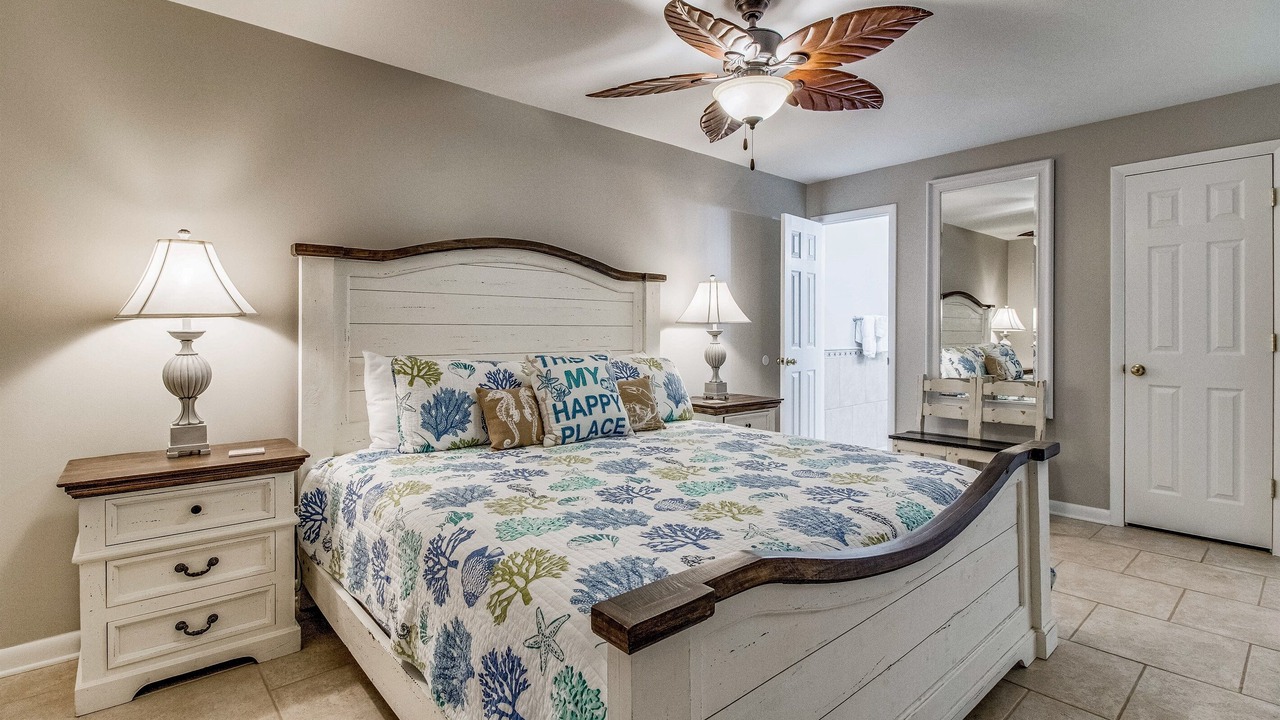 Photo of Bedroom in Orange Beach East