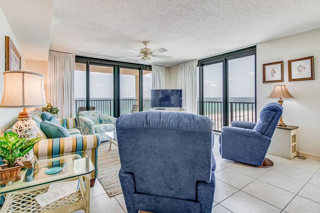 Photo of Livingroom in Orange Beach East