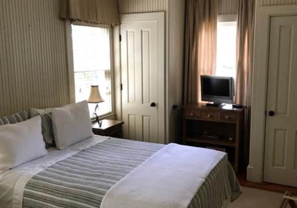 Photo of Bedroom in Charleston