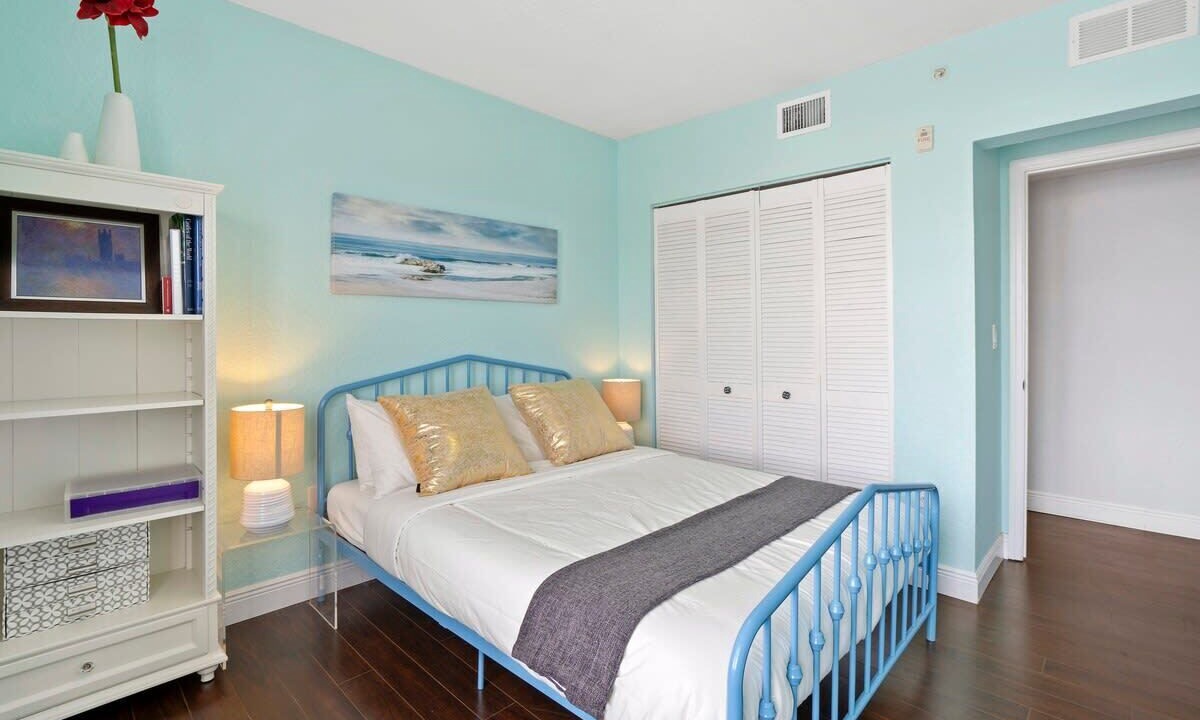 Photo of Bedroom in North Beach