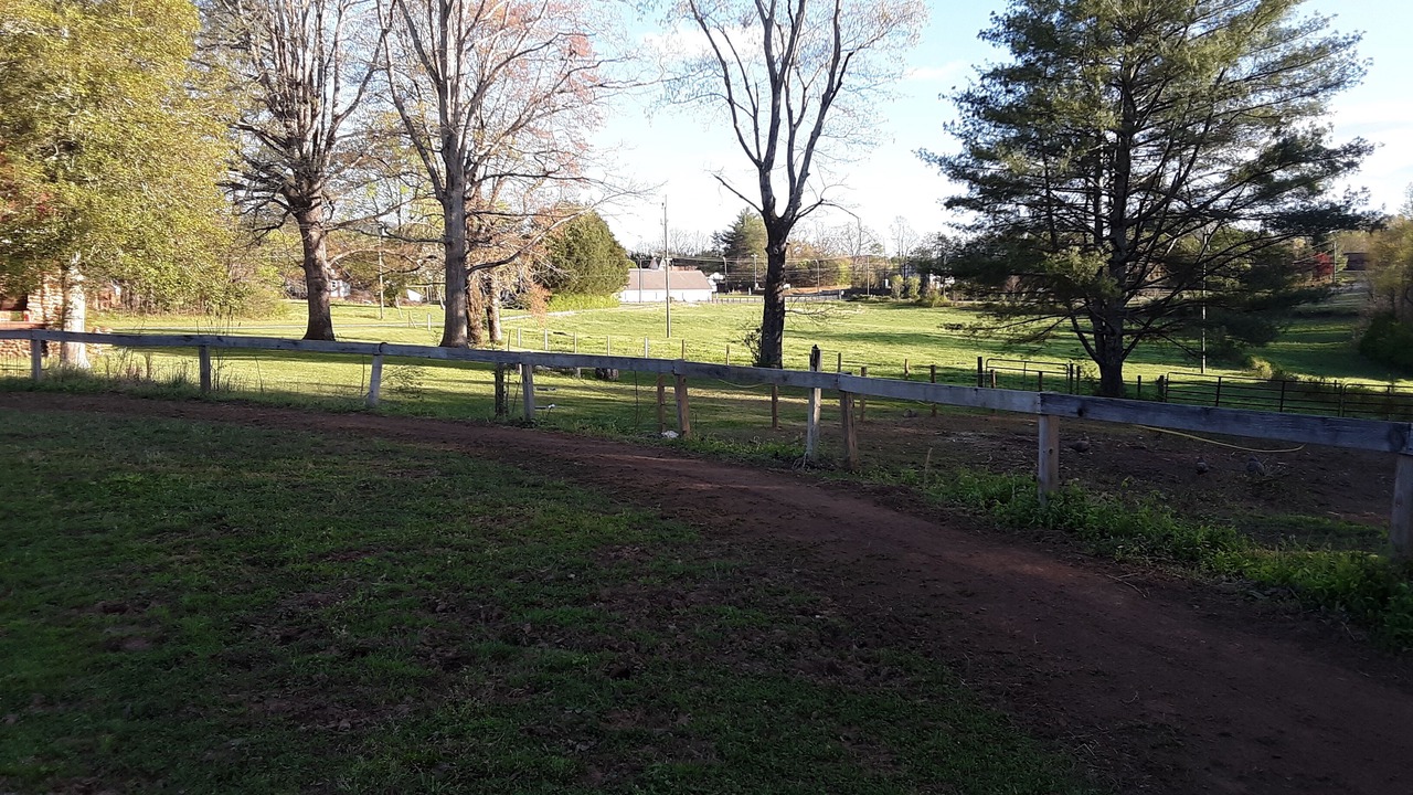 Photo of Outdoor in Morganton