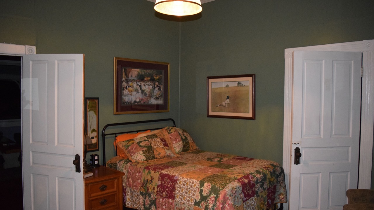 Photo of Bedroom in Marshall