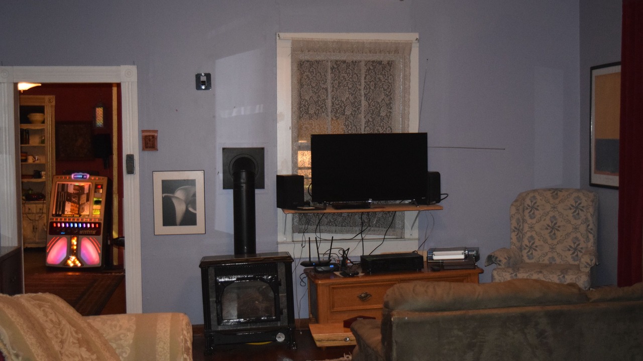 Photo of Livingroom in Marshall