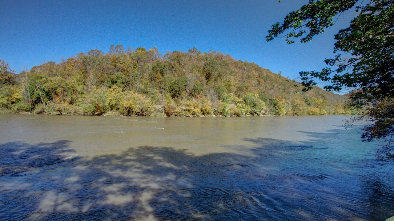 Photo of Others in Marshall