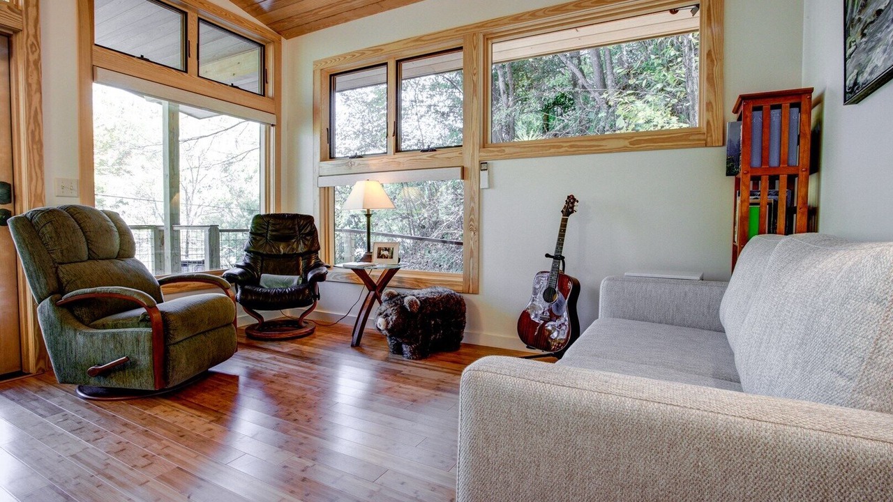 Photo of Livingroom in Marshall