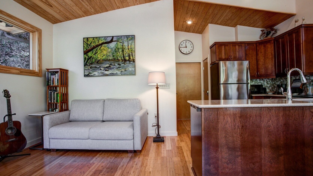 Photo of Bedroom in Marshall