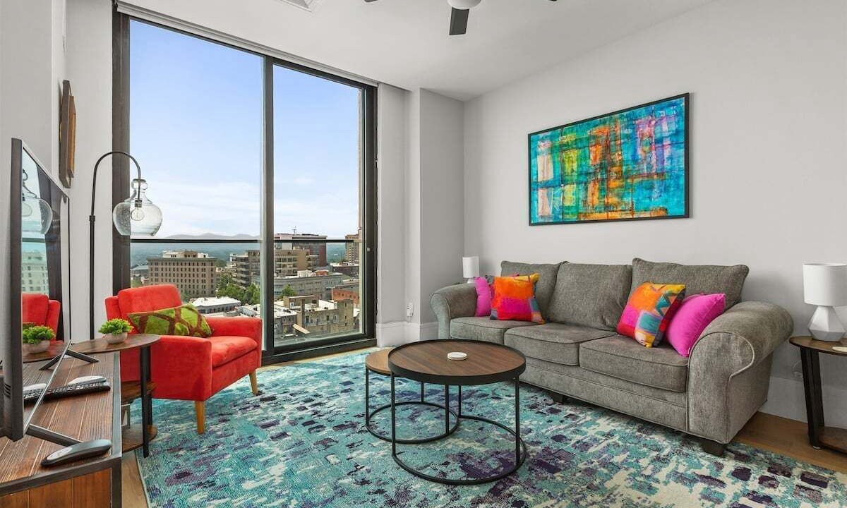 Photo of Bedroom in Downtown Asheville