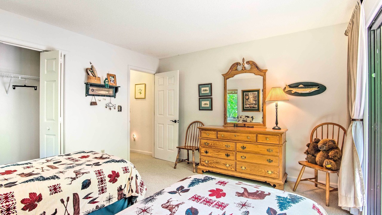Photo of Bedroom in Lake Toxaway