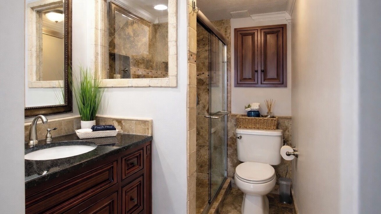 Photo of Bathroom in Sunnyside